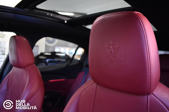 MASERATI Grecale MHEV 300 CV AWD GT